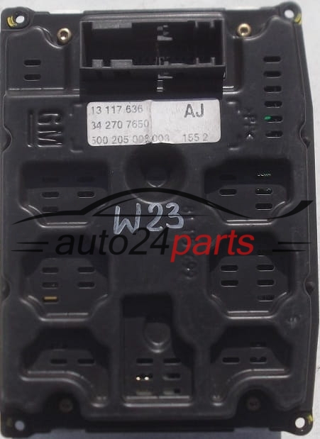 WYŚWIETLACZ RADIA CIEKŁOKRYSTALICZNY OPEL VECTRA C GM 13 117 636 AJ