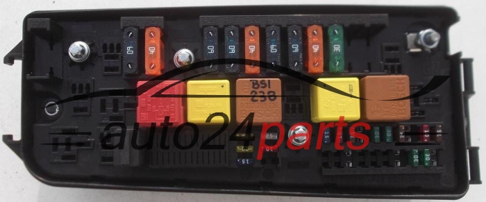 CAJA ELECTRICA DE FUSIBLES Y RELES OPEL VECTRA C SIGNUM GM 13 112 918 AK