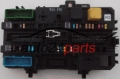 Scatola dei fusibili relè fusibile scatola BSI OPEL ASTRA H ZAFIRA B GM 13 220 831 HQ