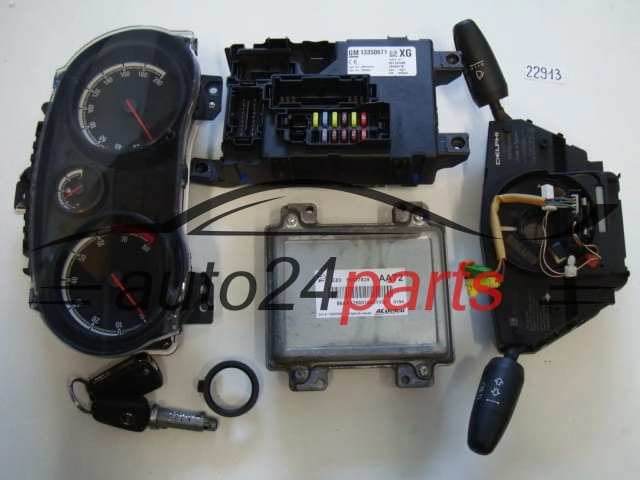 Sterownik silnika Opel Corsa D A12XER 55577839 – zdjęcie 2