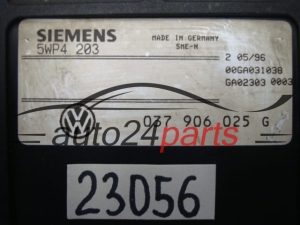 KOMPUTER STEROWNIK SILNIKA VW VOLKSWAGEN GOLF PASSAT 2.0 037906025G, 037 906 025 G, SIEMENS 5WP4404, 5WP4 404