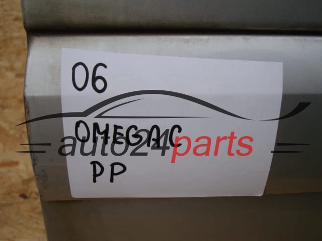 DRZWI PRAWE PRZEDNIE OPEL OMEGA C - 604 SREBRNE