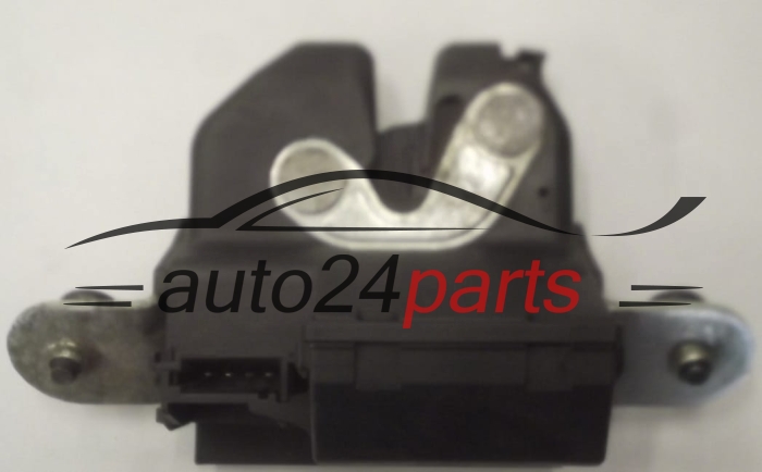 ZAMEK KLAPY BAGAZNIKA OPEL CORSA D 55701971