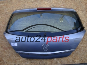 KLAPA TYLNA OPEL ASTRA H  SREBRNA - 138