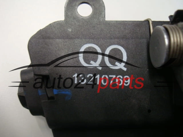CENTRALNY ZAMEK DRZWI PRAWYCH PRZEDNICH OPEL VECTRA C 13210769 QQ