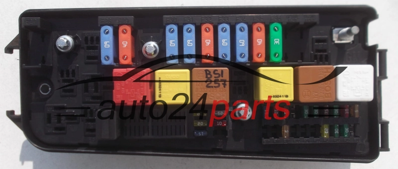 Ηλεκτρικό κιβώτιο θρυαλλίδων κουτί BSI OPEL VECTRA C SIGNUM GM 13 144 710 UR