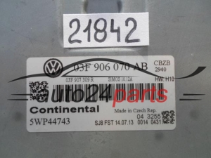 CALCULATEUR MOTEUR VW VOLKSWAGEN BEETLE 1.2 TSI 03F 906 070 AB, 03F906070AB, 5WP44733, SIMOS 10