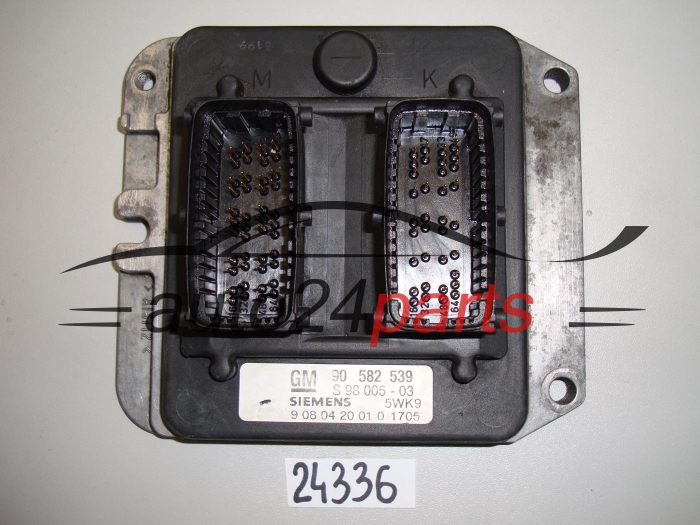 Sterownik silnika Opel Astra Zafira 1.8 X18XE1 5WK91705 90582539