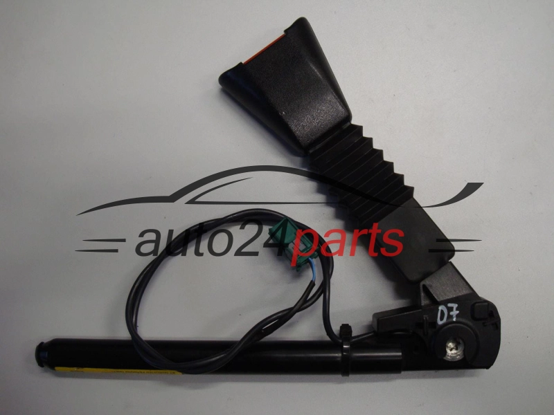 NAPINACZ PASA BEZPIECZENSTWA OPEL CORSA C PRAWY PRZOD 09114886