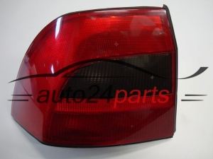 LAMPA TYLNA LEWA OPEL VECTRA B SEDAN PO LIFCIE - 11, 12