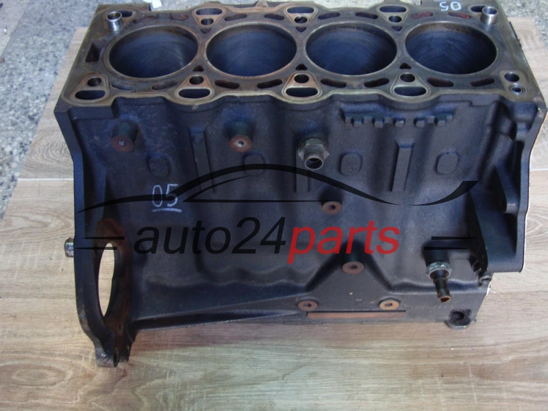 BLOK SILNIKA OPEL Y22DTR 90400240