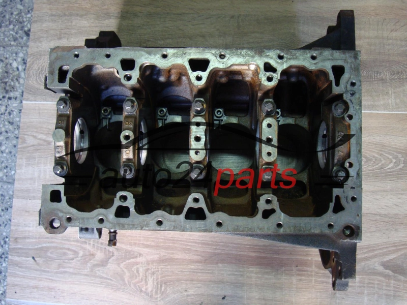 BLOK SILNIKA OPEL Y22DTR 90400240