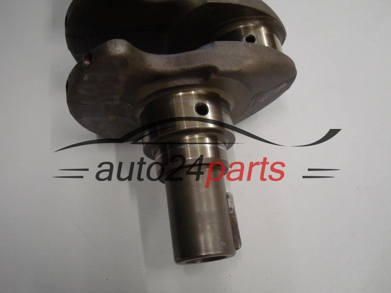 WAL KORBOWY SILNIKA OPEL 1.7 Y17DT