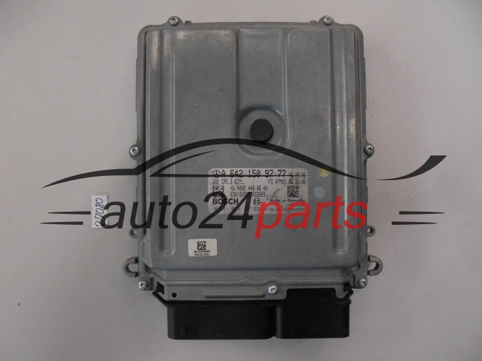 KOMPUTER STEROWNIK SILNIKA MERCEDES BENZ 0281014197 A6421509777 CR5.3