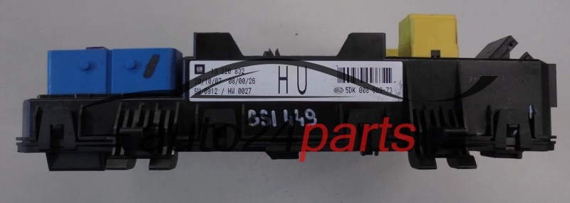 SKRZYNKA ELEKTRYCZNA PRZEKAŻNIKÓW I BEZPIECZNIKÓW MODUŁ NADWOZIA CENTRALKA KOMFORTU BSI TYLNA OPEL ASTRA H ZAFIRA B GM 13 220 832 HU, 13220832 HU, HELLA 5DK 008 669-73, 5DK008669-73, 5DK00866973