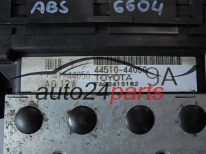 Pompa ABS i sterownik Toyota Avensis Verso 4451044050 8954144050 – zdjęcie 2