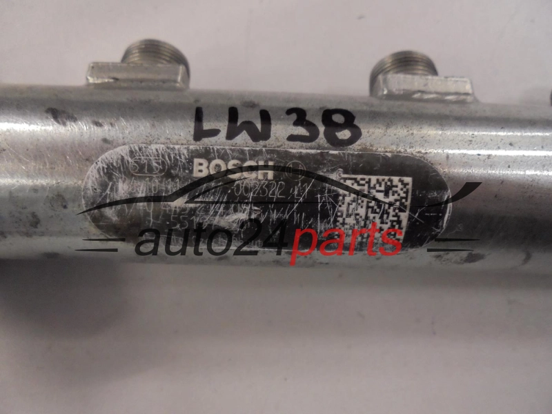 LISTWA WTRYSKOWA DIESEL ALFA FIAT OPEL 1.9 JTD 0445214095 55209572