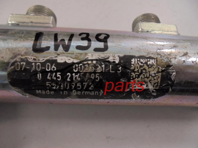 LISTWA WTRYSKOWA DIESEL ALFA FIAT OPEL 1.9 JTD 0445214095 55209572