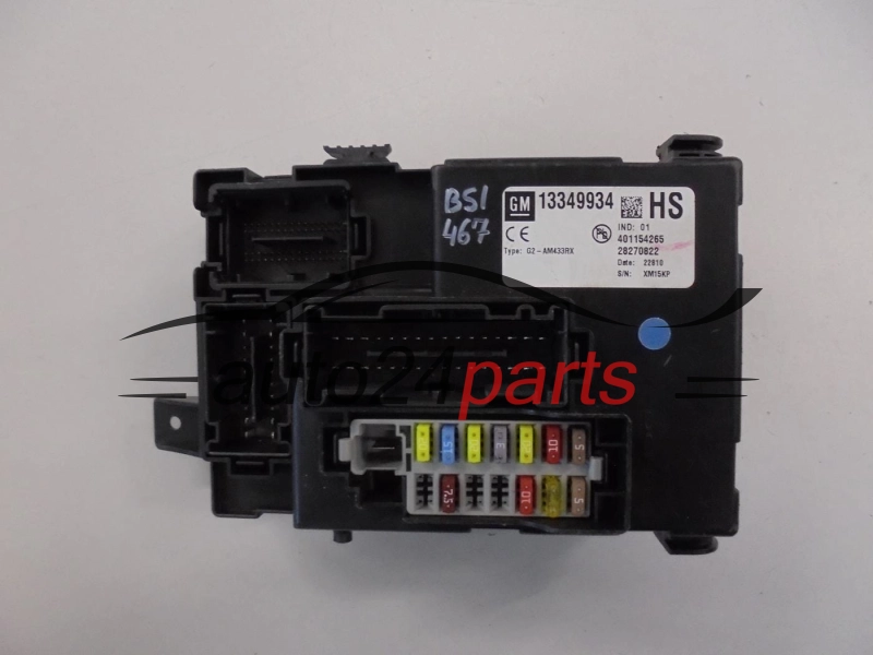 SKRZYNKA ELEKTRYCZNA PRZEKAŻNIKÓW I BEZPIECZNIKÓW MODUŁ NADWOZIA CENTRALKA KOMFORTU BSI OPEL CORSA D 13349934 HS, 401154265, 28270822