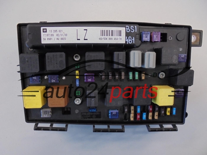 SKRZYNKA ELEKTRYCZNA PRZEKAŻNIKÓW I BEZPIECZNIKÓW MODUŁ NADWOZIA CENTRALKA KOMFORTU BSI OPEL ASTRA H ZAFIRA B 1.9 CDTI 13 285 621, 13285621 LZ, 5DK 009 464-70