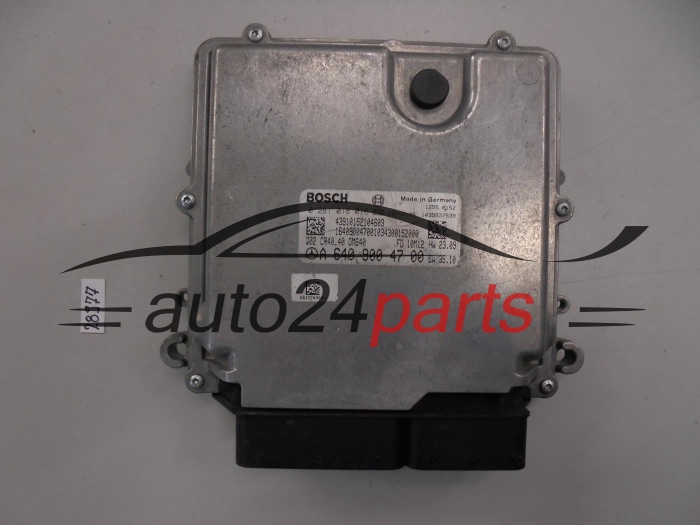 KOMPUTER STEROWNIK SILNIKA MERCEDES BENZ 0281018016 A6409004700 CR40.40