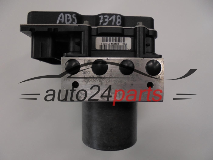 Bomba ABS y centralita Audi Bosch 8R0614517J 0265236123 8R0907379C 0265950984