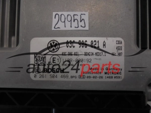 KOMPUTER STEROWNIK SILNIKA VOLKSWAGEN 0261S04469 03C906021A MED17.1