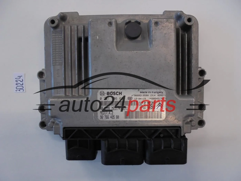 ECU ENGINE CONTROLLER  CITROEN PEUGEOT 0261S06621 9676643580