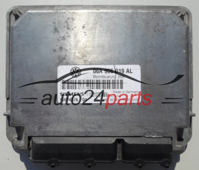 ECU ENGINE CONTROLLER SEAT TOLEDO SIEMENS 5WP4376 04,  06A 906 019 AL