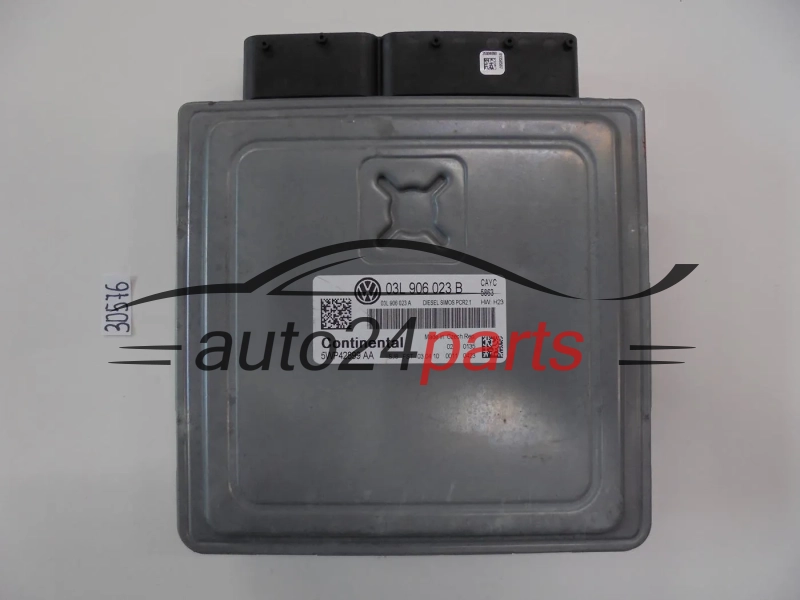Sterownik silnika Volkswagen Golf 1.6 TDI 5WP42899 03L906023B
