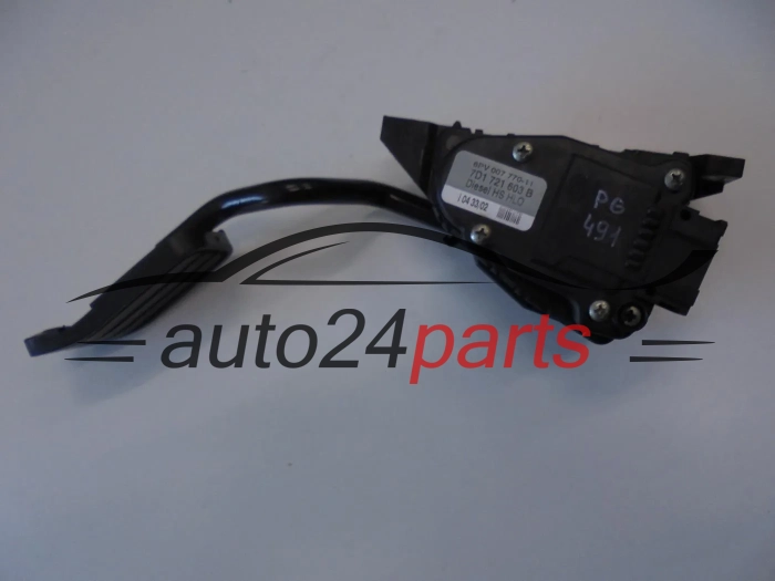 POTENCJOMETR PEDAL GAZU VW VOLKSWAGEN 7D1721603B 6PV00777011