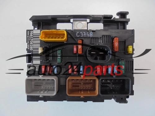 CENTRALKA MODUL STEROWNIK KOMFORTU PEUGEOT 207 307 BSM 9661708280
