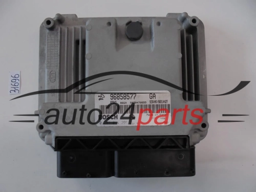 Komputer sterownik silnika CHEVROLET CAPTIVA BOSCH 0281014296 / 96858577 GA