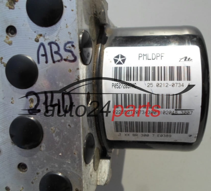 POMPE HYDRAULIQUE ET CALCULATEUR d'ABS CHRYSLER P05272897AC