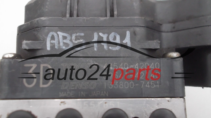 POMPE HYDRAULIQUE ET CALCULATEUR d'ABS TOYOTA RAF 4 44540-42040,  89541-42140, DENSO 133800-7451