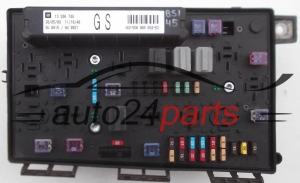 BOITE ELECTRIQUE A RELAIS ET FUSIBLE OPEL ASTRA H ZAFIRA B 13 206 746, 13206746 GS, 5DK 008 668-52, 5DK008668-52