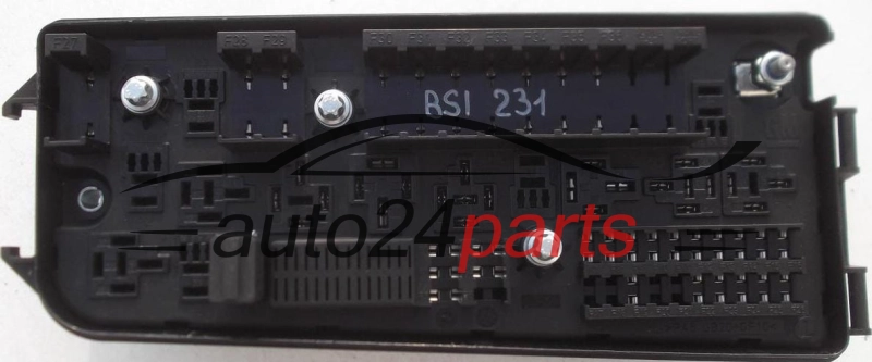 SKRZYNKA ELEKTRYCZNA PRZEKAŻNIKÓW I BEZPIECZNIKÓW MODUŁ NADWOZIA CENTRALKA KOMFORTU BSI OPEL VECTRA C SIGNUM 1.9 CDTI