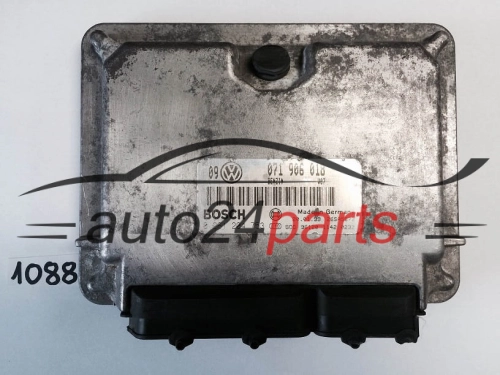 KOMPUTER STEROWNIK SILNIKA VW VOLKSWAGEN GOLF 2,3 V5 VR5 071 906 018, 071906018, BOSCH 0 261 204 753, 0261204753, BENZIN U07 26SA5672 