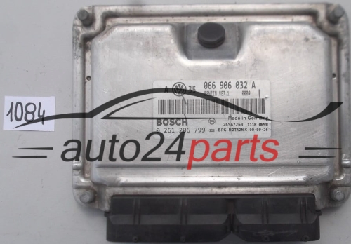 CALCULATEUR MOTEUR VW VOLKSWAGEN GOLF BORA 2.3 066906032A BOSCH 0261206799, BENZIN ME7.1 0009 26SA7263 