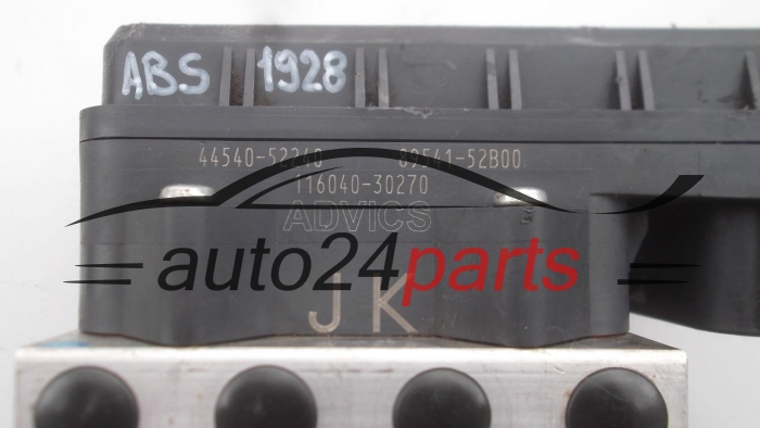 POMPE HYDRAULIQUE ET CALCULATEUR d'ABS TOYOTA VERSO ADVICS 4454052240,  8954152B00, 11604030270