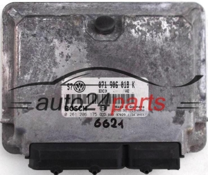 KOMPUTER STEROWNIK SILNIKA SEAT TOLEDO VW GOLF BORA 2,3 VR5 AGZ 071 906 018 K, 071906018K, BOSCH 0 261 206 175, 0261206175 -   