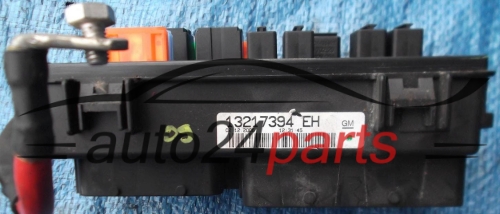 ELEKTRISCHER KASTEN SICHERUNGKASTEN SICHERUNG UND RELAIS STROMKASTEN RELAISKASTEN OPEL CORSA D 13217394 EH