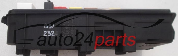 Scatola dei fusibili relè fusibile scatola BSI OPEL VECTRA C SIGNUM 1.9 CDTI GM 13 240 246 JH