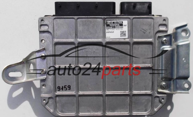 KOMPUTER STEROWNIK SILNIKA TOYOTA YARIS, 89661-0DB00