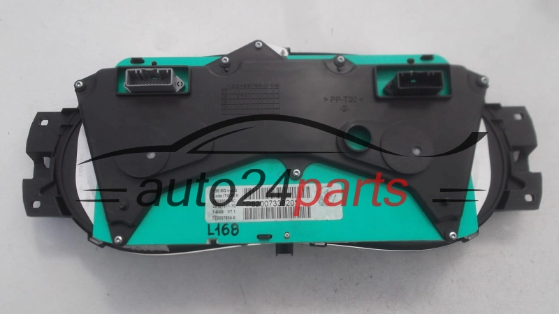 DACIA SANDERO P8200733620, 283300158C, 281218117D