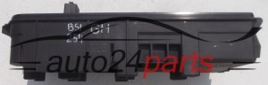 SKRZYNKA ELEKTRYCZNA PRZEKAZNIKOW I BEZPIECZNIKOW MODUŁ NADWOZIA CENTRALKA KOMFORTU BSI OPEL VECTRA C SIGNUM GM  13205797 GH, 519176002