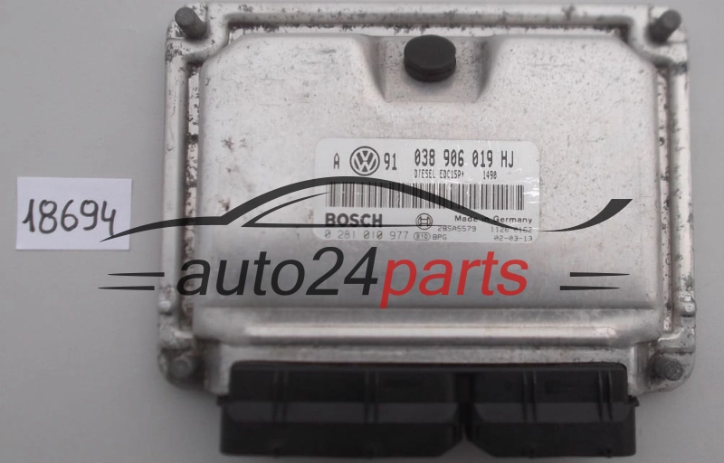 KOMPUTER STEROWNIK SILNIKA VOLKSWAGEN GOLF BOSCH 0 281 010 977, 0281010977, 038 906 019 HJ, 038906019HJ