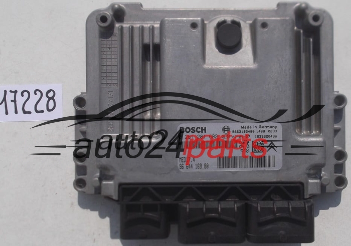 CALCULATEUR MOTEUR PEUGEOT 207 1.6 BOSCH 0 261 201 602, 0261201602, 96 644 169 80, 9664416980, 9663193480, MED17.4