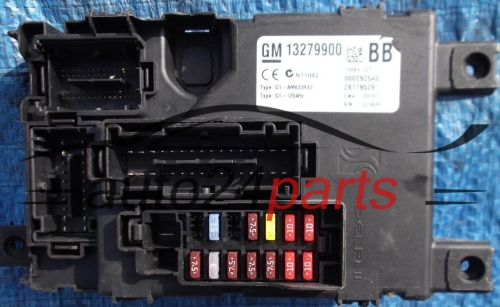FUSE RELAY BOX ELECTRICAL COMFORT CONTROL MODULE BODY OPEL CHEVROLET HOLDEN VAUXHALL CORSA D 13279900 BB 000292540 28119529