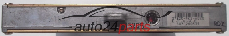 CALCULATEUR MOTEUR HONDA  37820PK26020